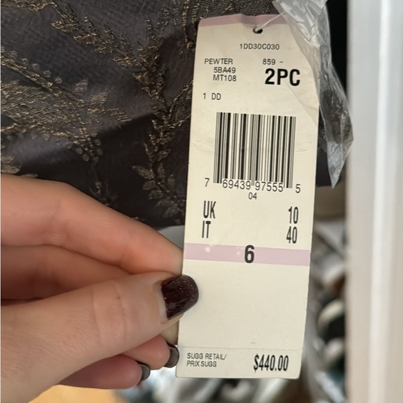 Albert nipon 2 piece set - Picture 3 of 5